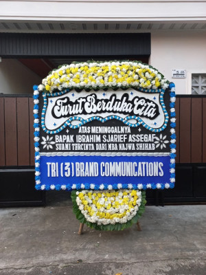 Papan Bunga Duka di Bontang Barat